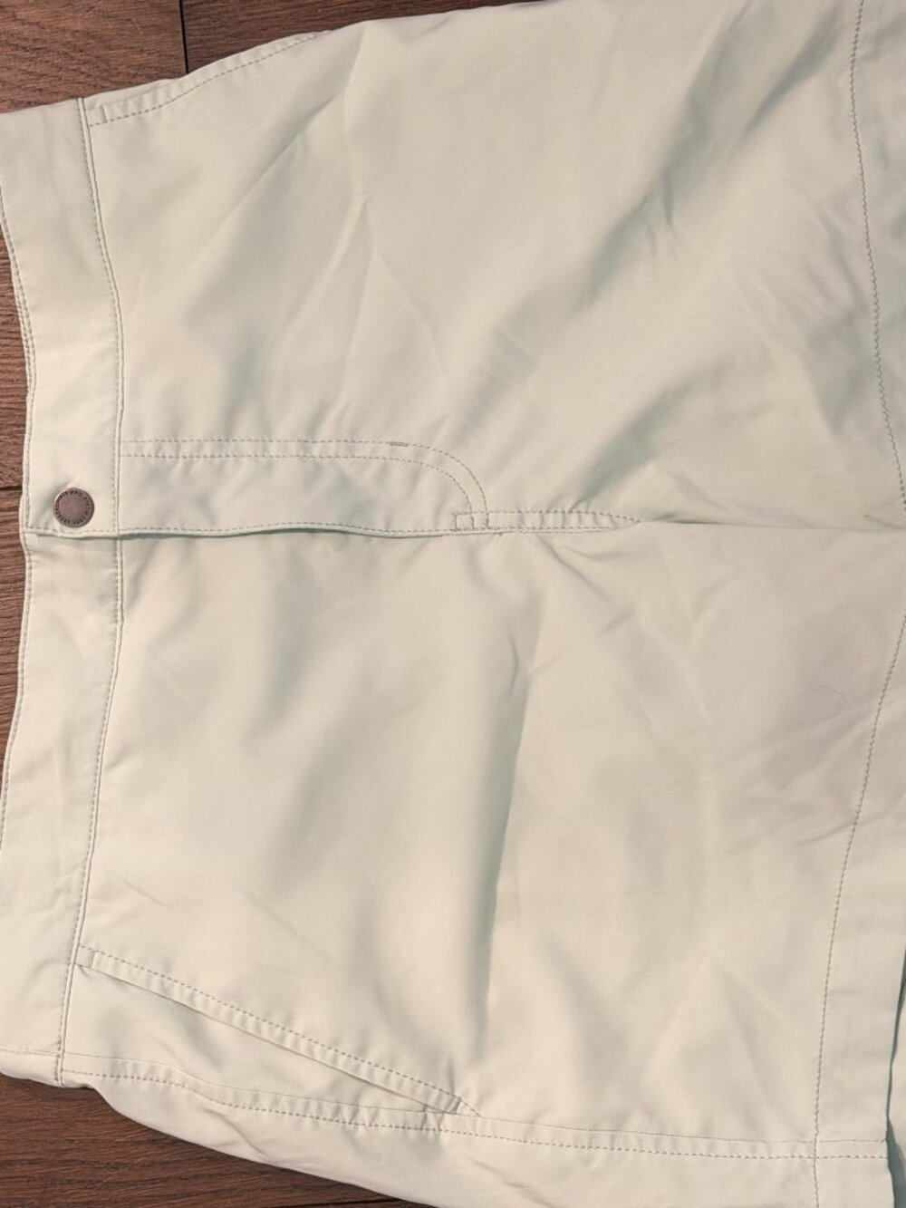 Men's Abercrombie short with lining - size Small - 5" inseam- sea foam